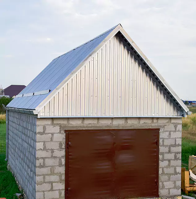 Trusted Garage Roof Repair Company: Keeping Evanston, IL Properties Sealed and Secure
