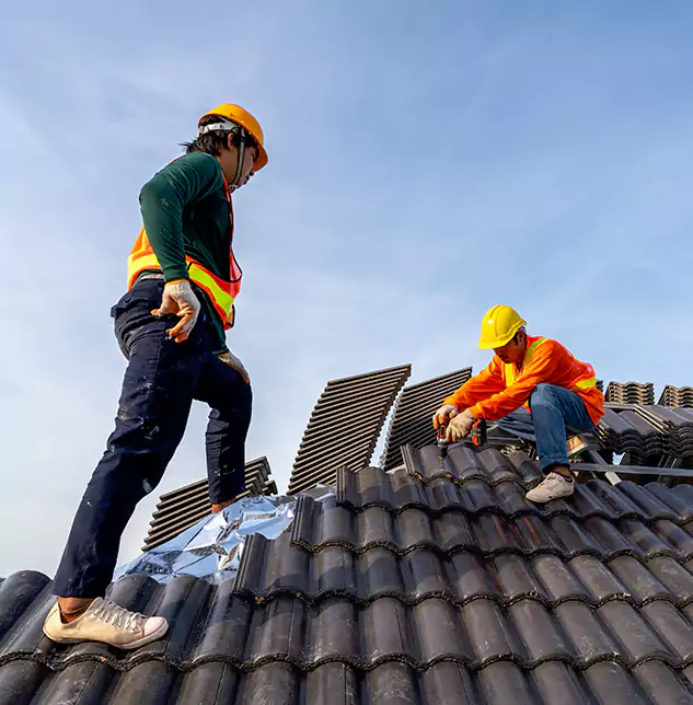Residential Roof Repair Company: Trusted House Roof Repair Specialists in Evanston, IL