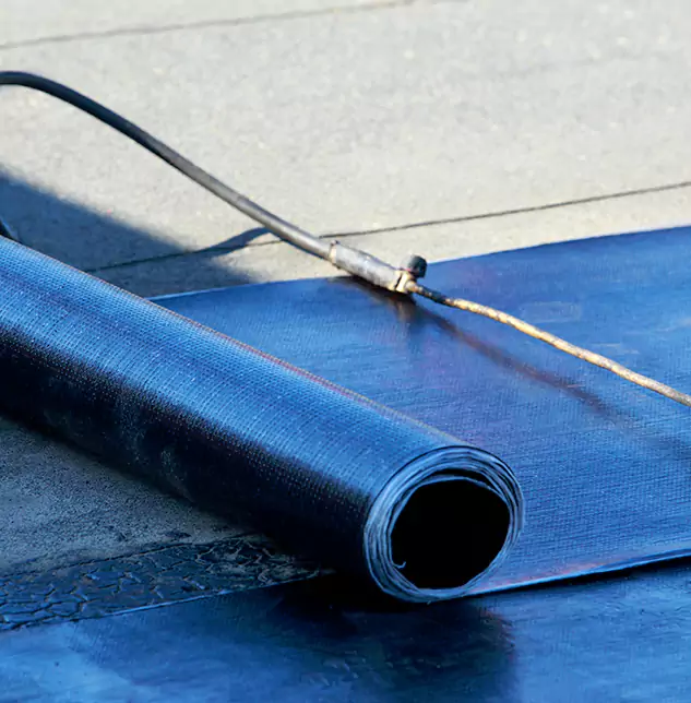 Expert Rubberized Roof Patch Solutions: Restoring Evanston's Flat Roofs to Peak Performance