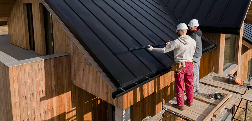 Professional Soffit Repair Services in Evanston, IL