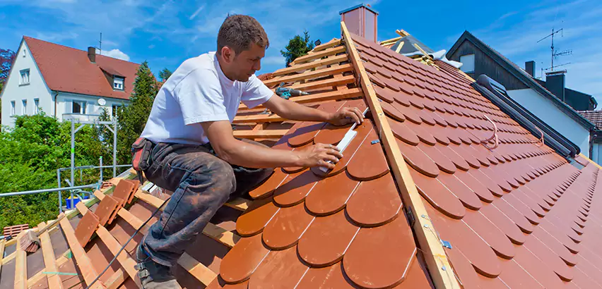 Professional Tile Roofing Services in Evanston, IL