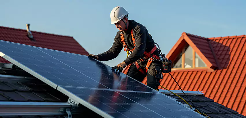 Solar Panels on Steel Roof Installation in Evanston