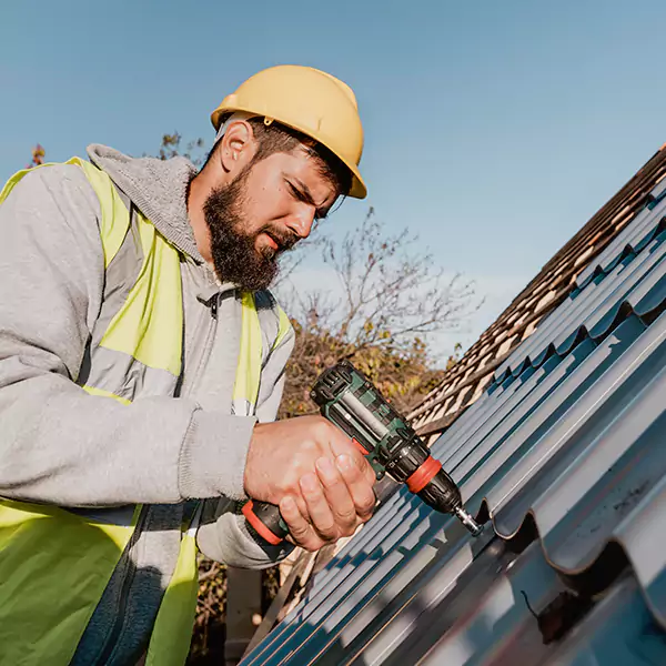 Why Evanston, IL Property Owners Choose Evanston Roofing Pros for Roof Restoration?