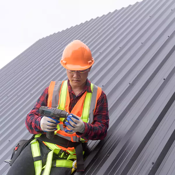 Why Property Owners in Evanston Choose Evanston Roofing Pros for Tin Roofing Installation Service?