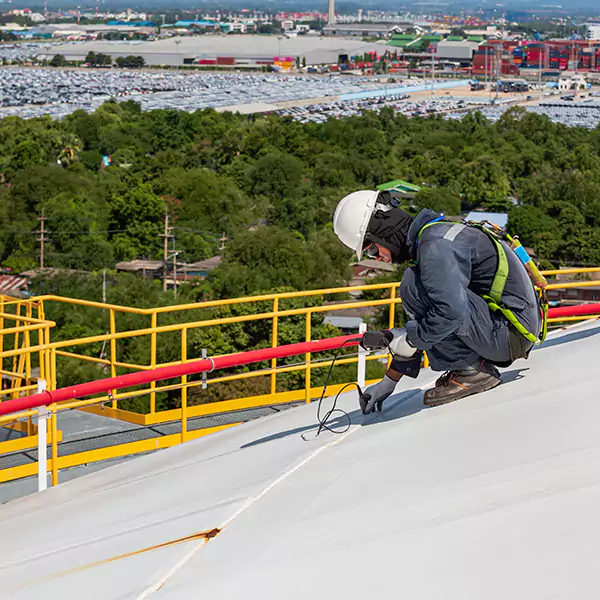 Why Evanston Roofing Pros Is Evanston's Trusted TPO Roofing Team?